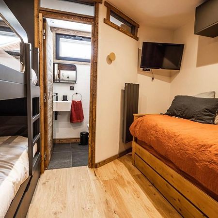 spot, exceptl 80 m2, centre Alpe d Huez, ski au pied, Ménandière, 8 pers, 3ch, 3sdb Alpe d'Huez Esterno foto